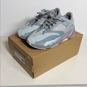 ADIDAS Yeezy Boost 700 - Inertia.  US Mens 10